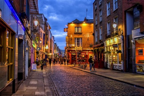How is Ireland a Country? Places to See in Ireland