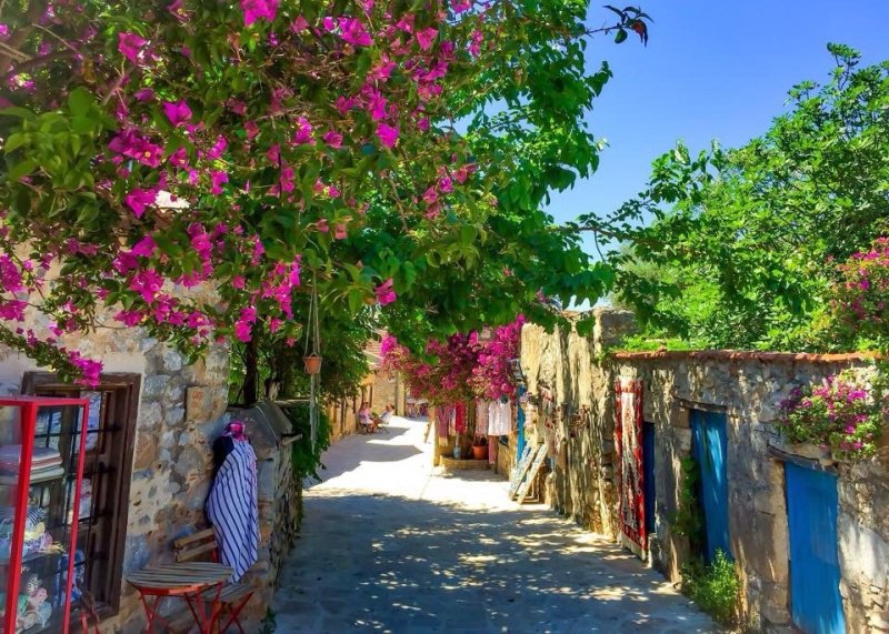 https://www.izbilir.com/uploads/images/2018/07/eski-datca-13109900.jpg