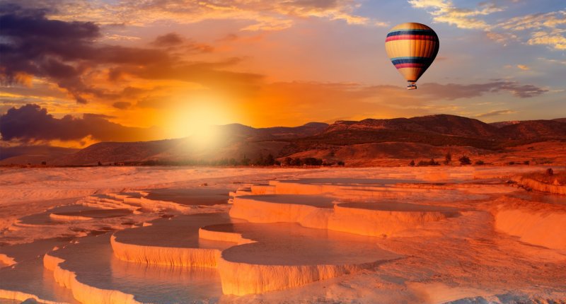 https://www.izbilir.com/uploads/images/2018/10/pamukkale-detayli-gezi-rehberi-71644493.jpg